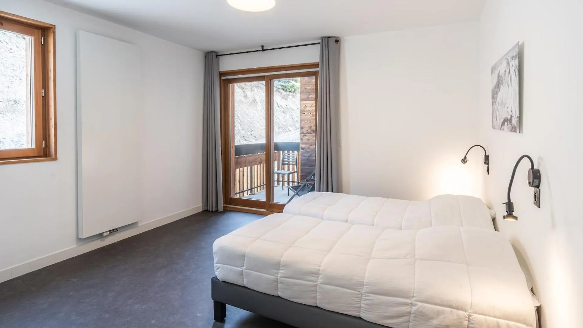 New Apartments By The Slopes In L'Alpe D'Huez