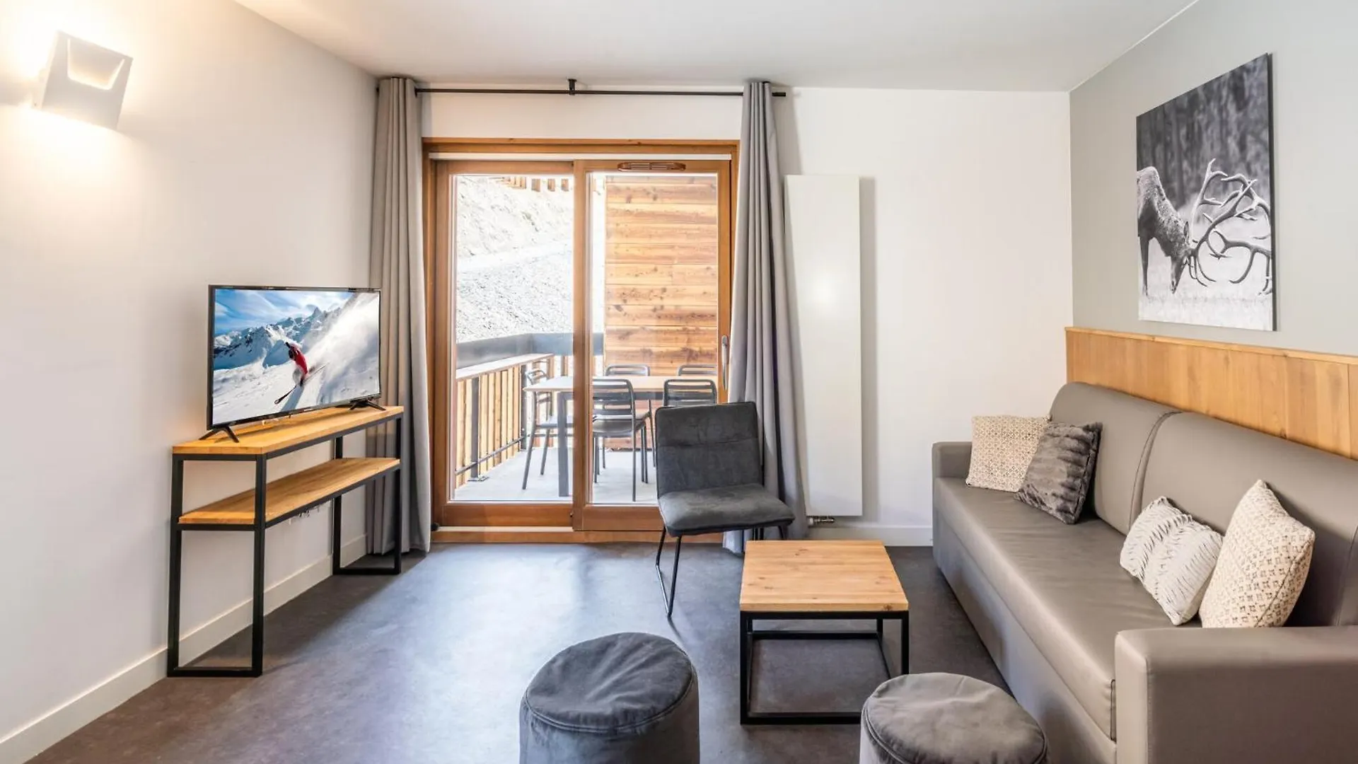New Apartments By The Slopes In L'Alpe D'Huez